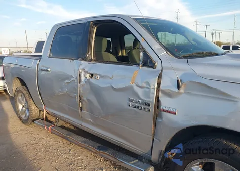 2017 Ram 1500 Lone Star 4X2 5'7 Box z USA, uszkodzony, nr VIN 1C6RR6LT6HS613737